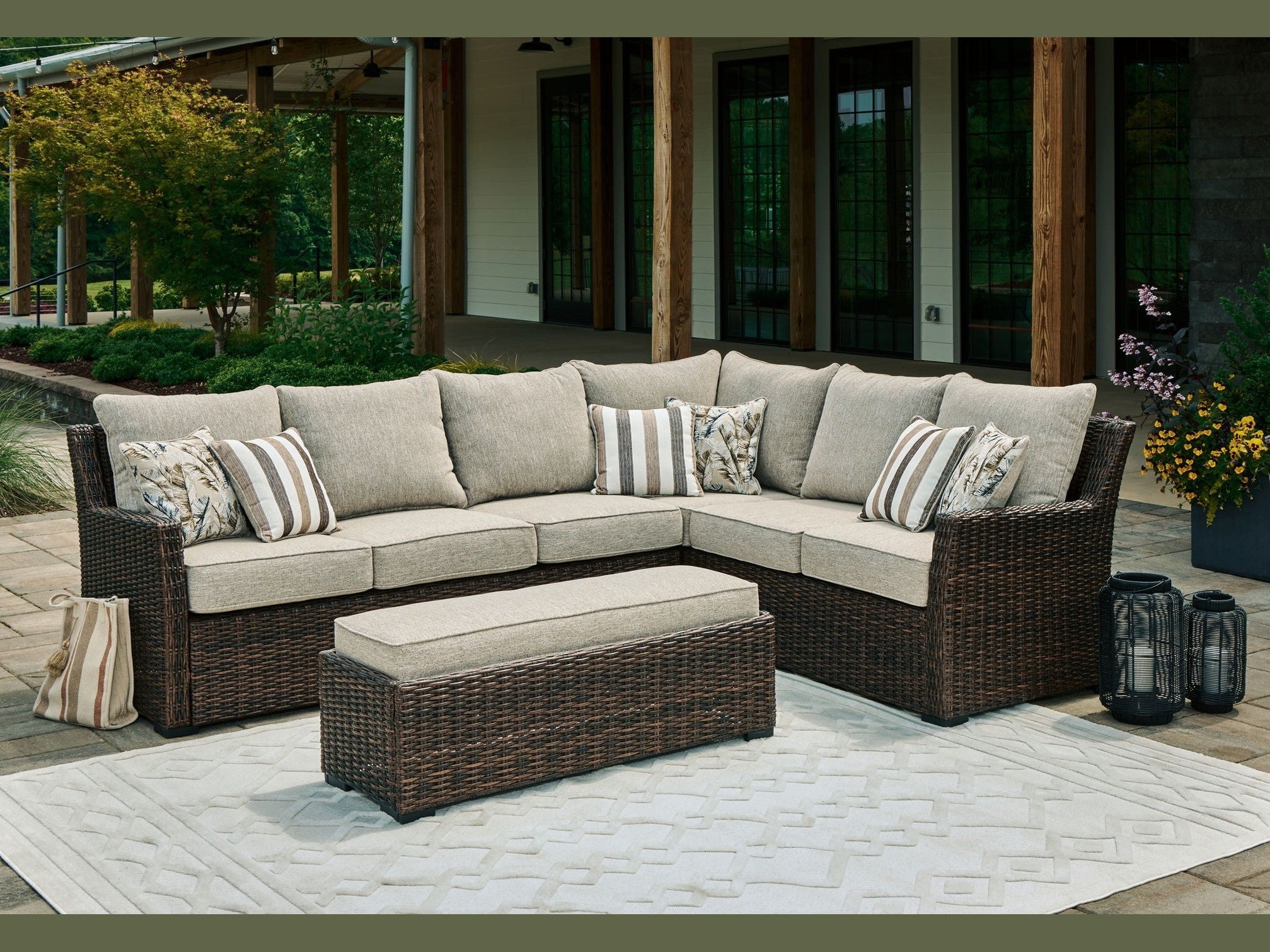 Brook Ranch - Sofa Sectional, Bench With Cushion (Set of 3) - Brown