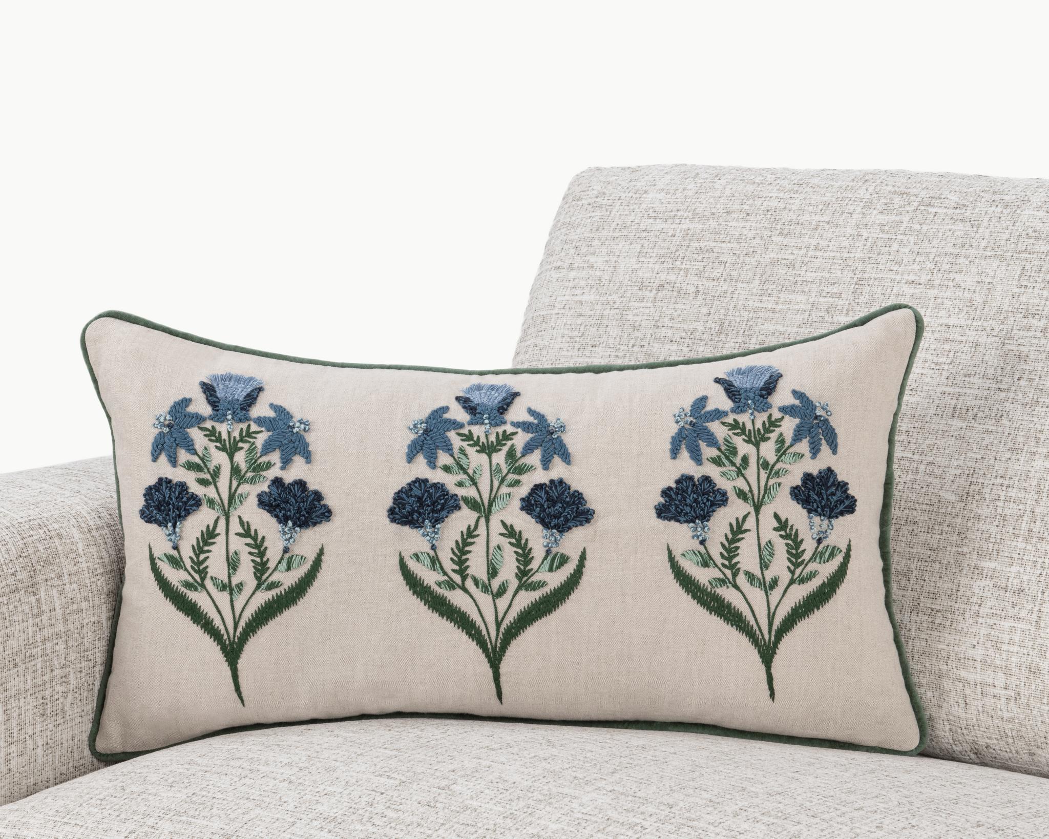Belcourt - 14" x 26" Floral Pillow - Floral Natural / Blue