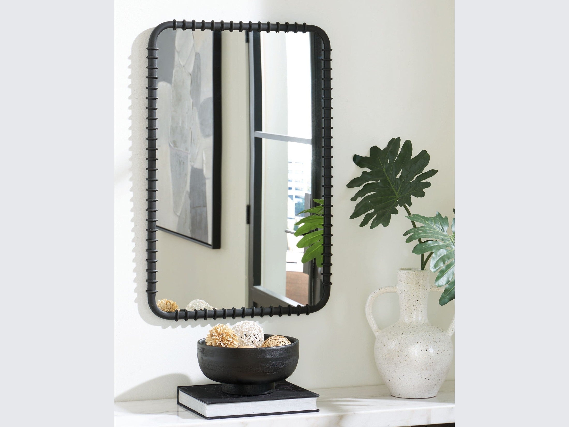 Judlow - Accent Mirror - Black