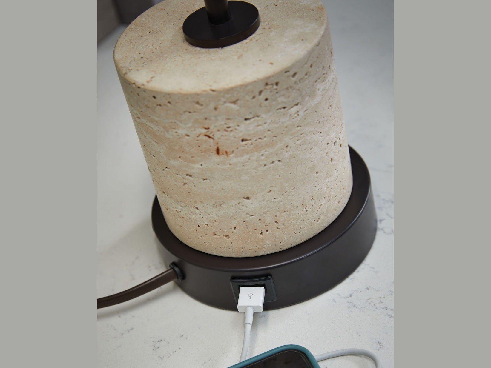 Vinmour - Metal Desk Lamp - Brown / Beige