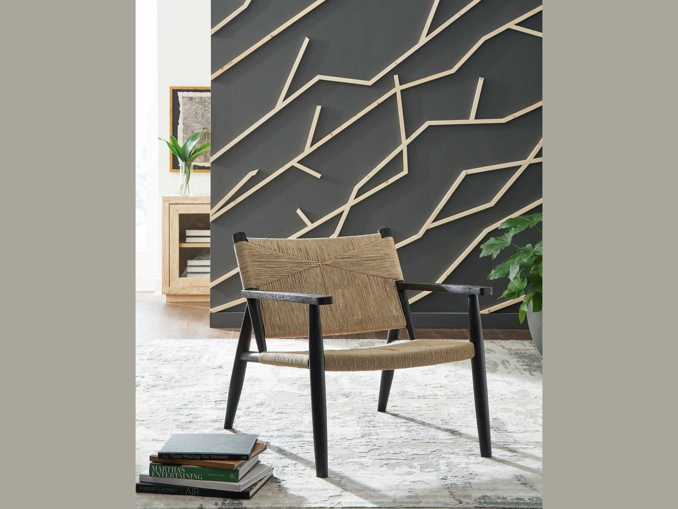 Halfmore - Accent Chair - Black / Natural