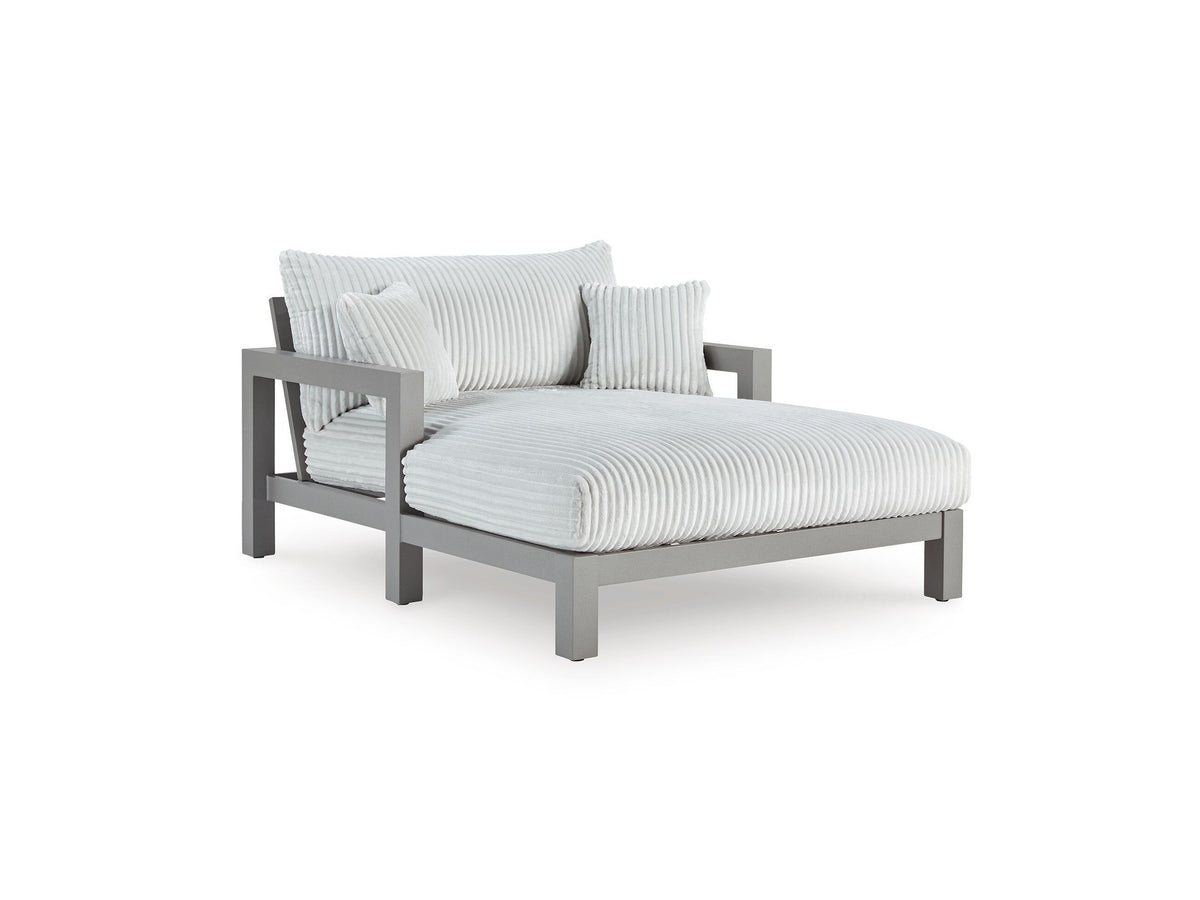 Hurley Park - Chaise Lounge With Cushion - Gray