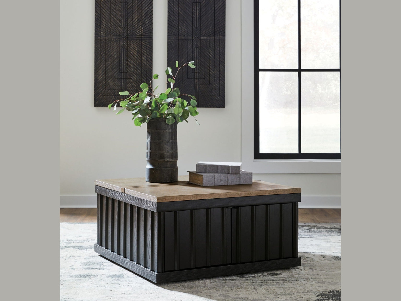 Rylandyn - Lift Top Cocktail Table - Black / Light Brown