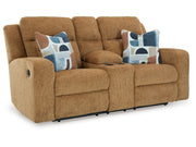 Kanlow - Dbl Reclining Loveseat With Console