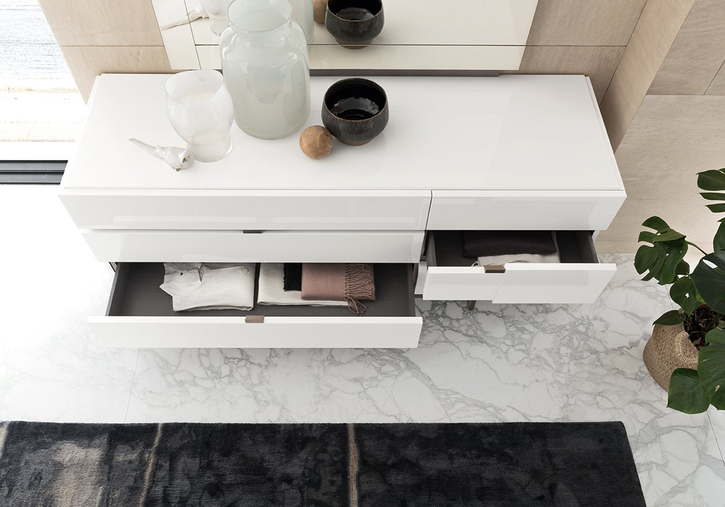 Artemide Modern Bedroom Set