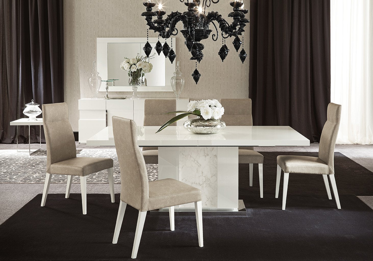 Canova Dining Room Set
