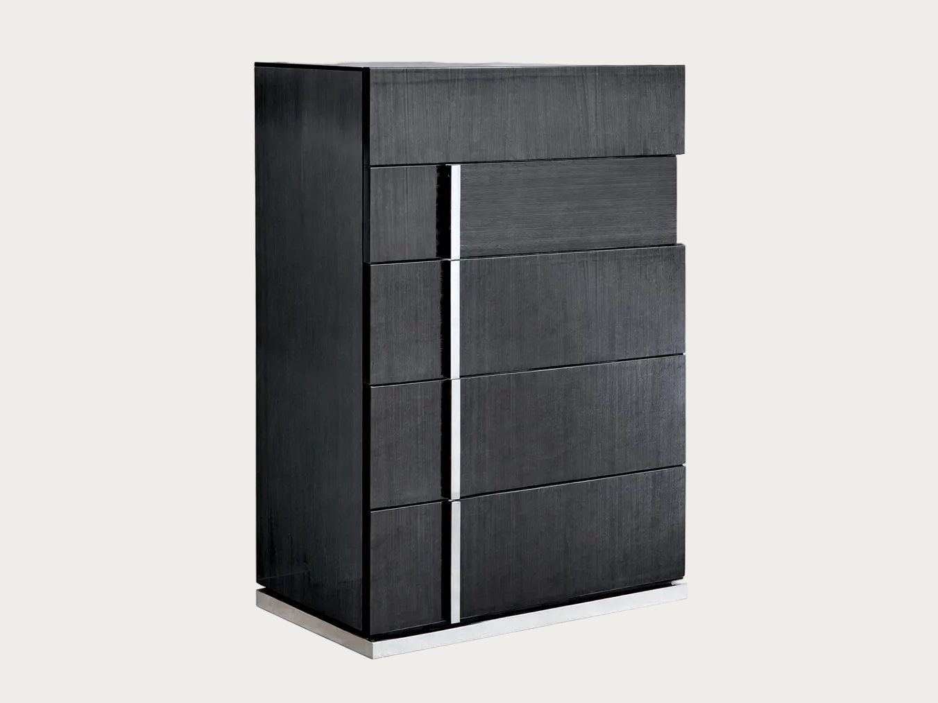Monte Carlo Chest with five drawers on a white background
