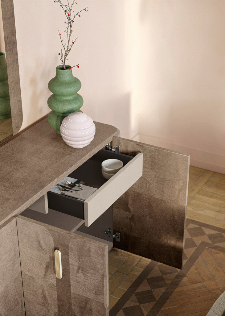 Hebe Dining Room Set