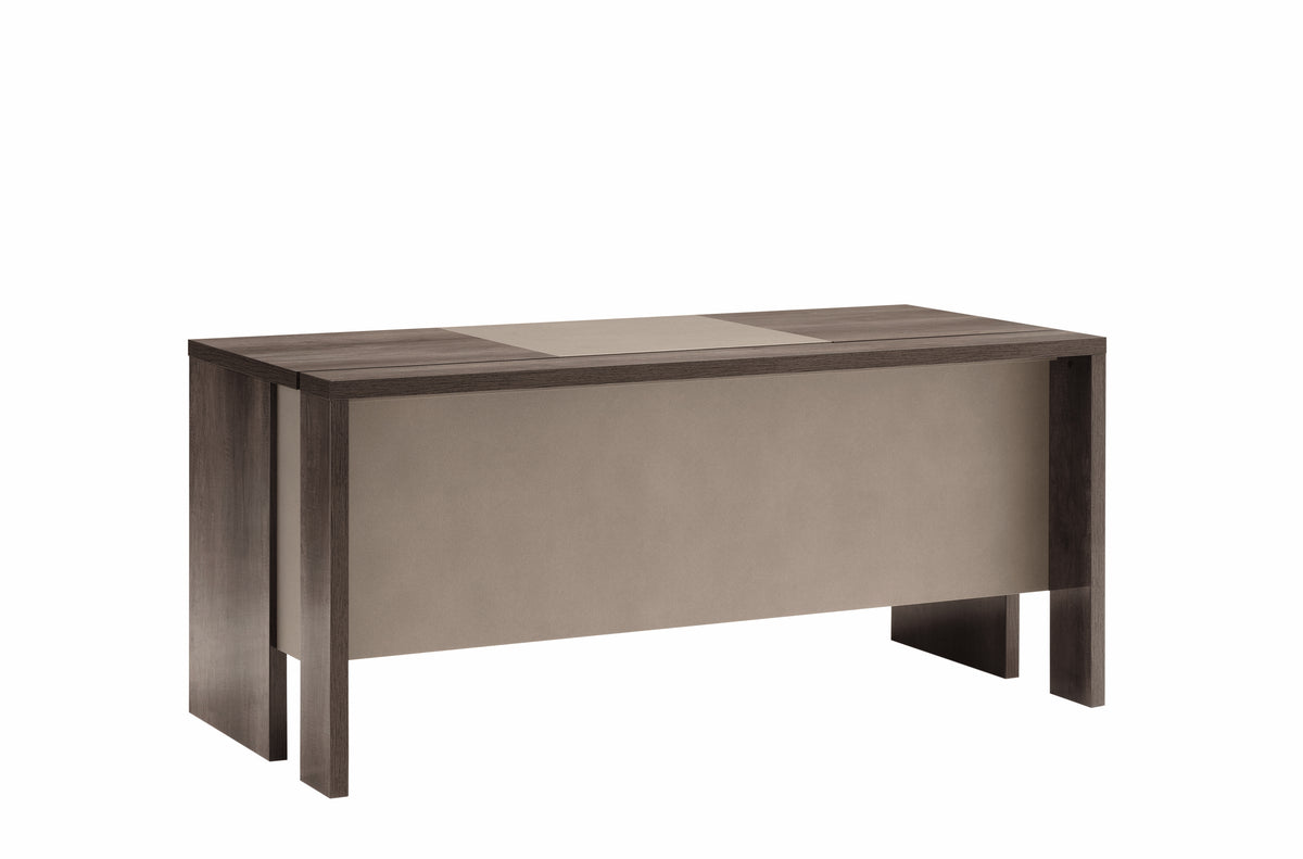 Matera Office Desk by ALF Italia
