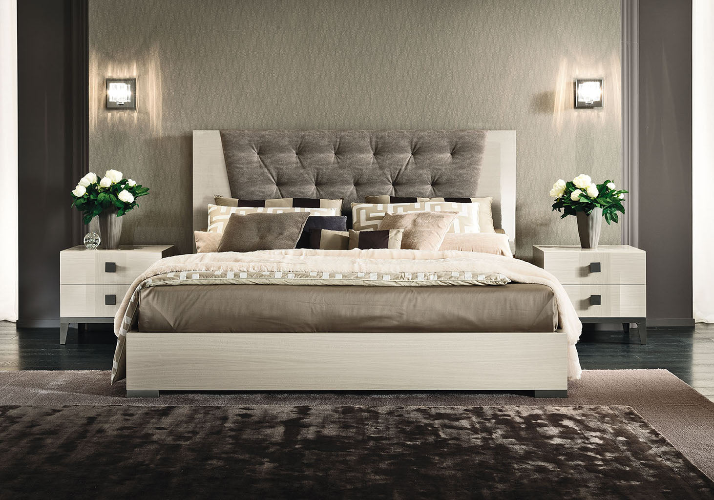 Mont Blanc Modern Bedroom Set with Upholstered Headboard