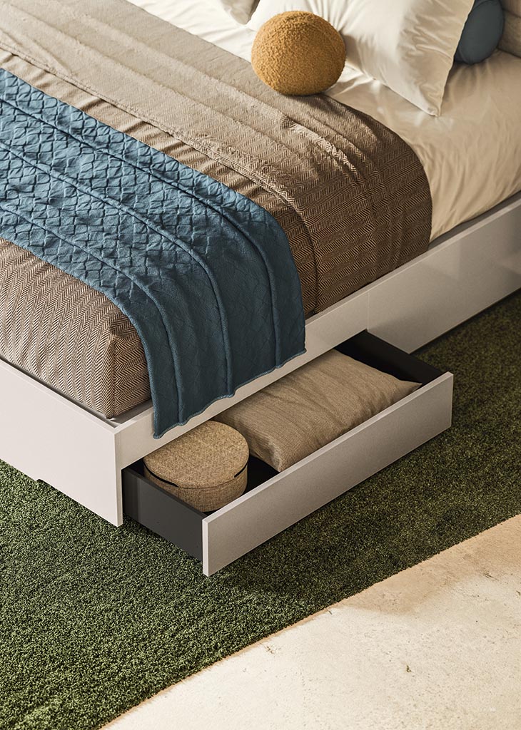 Tullia Modern Bed