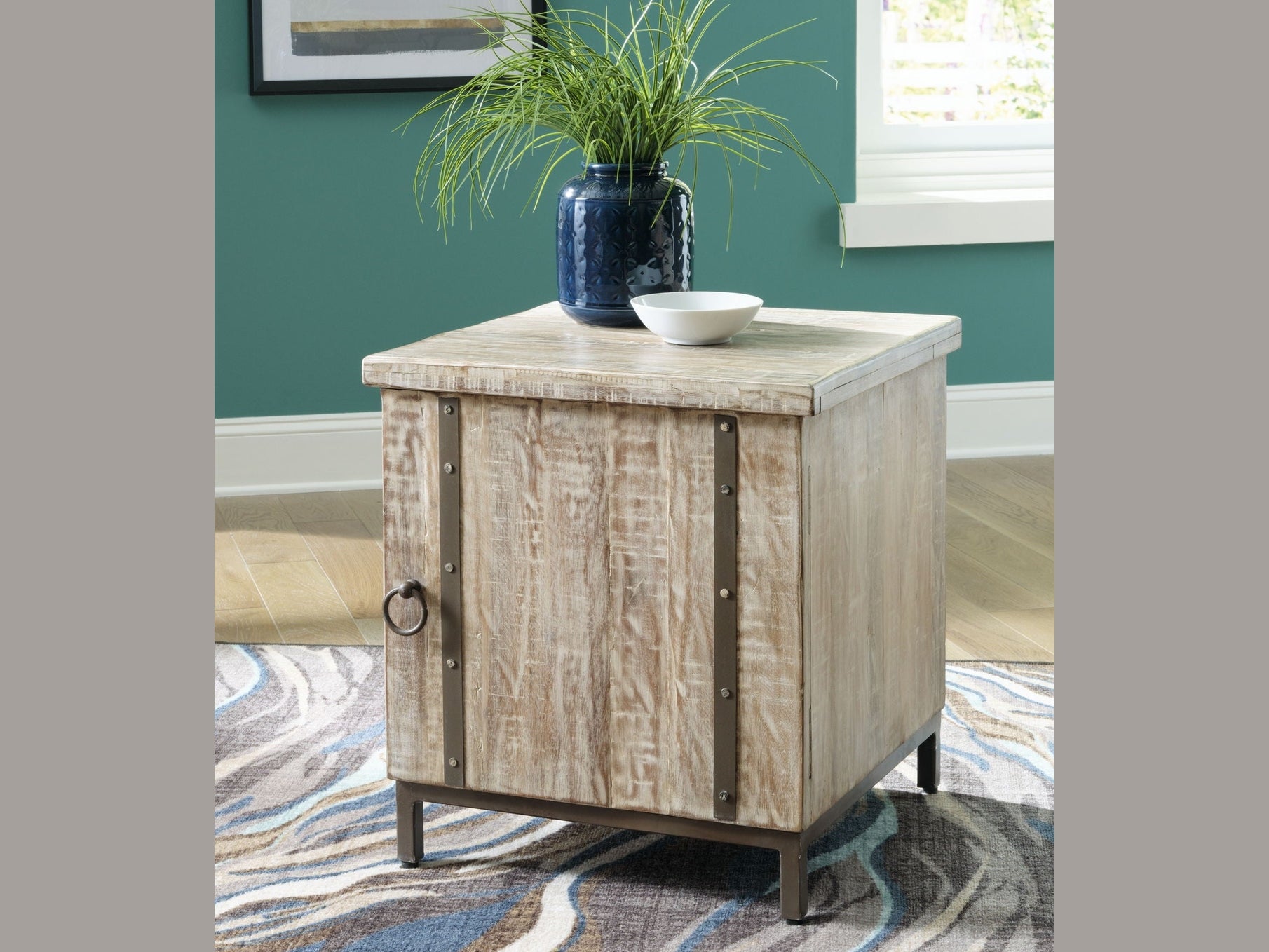 Laddford - Accent Cabinet - Shelf - Whitewash