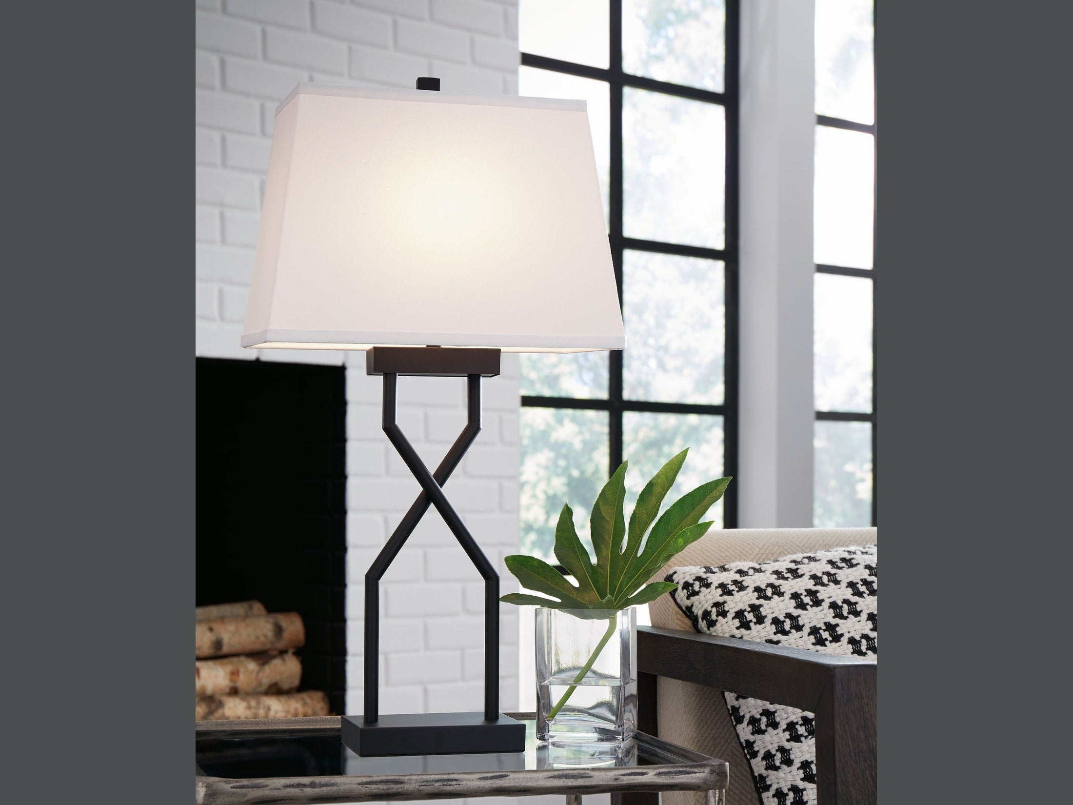 Brookthrone - Metal Table Lamp (Set of 2) - Black