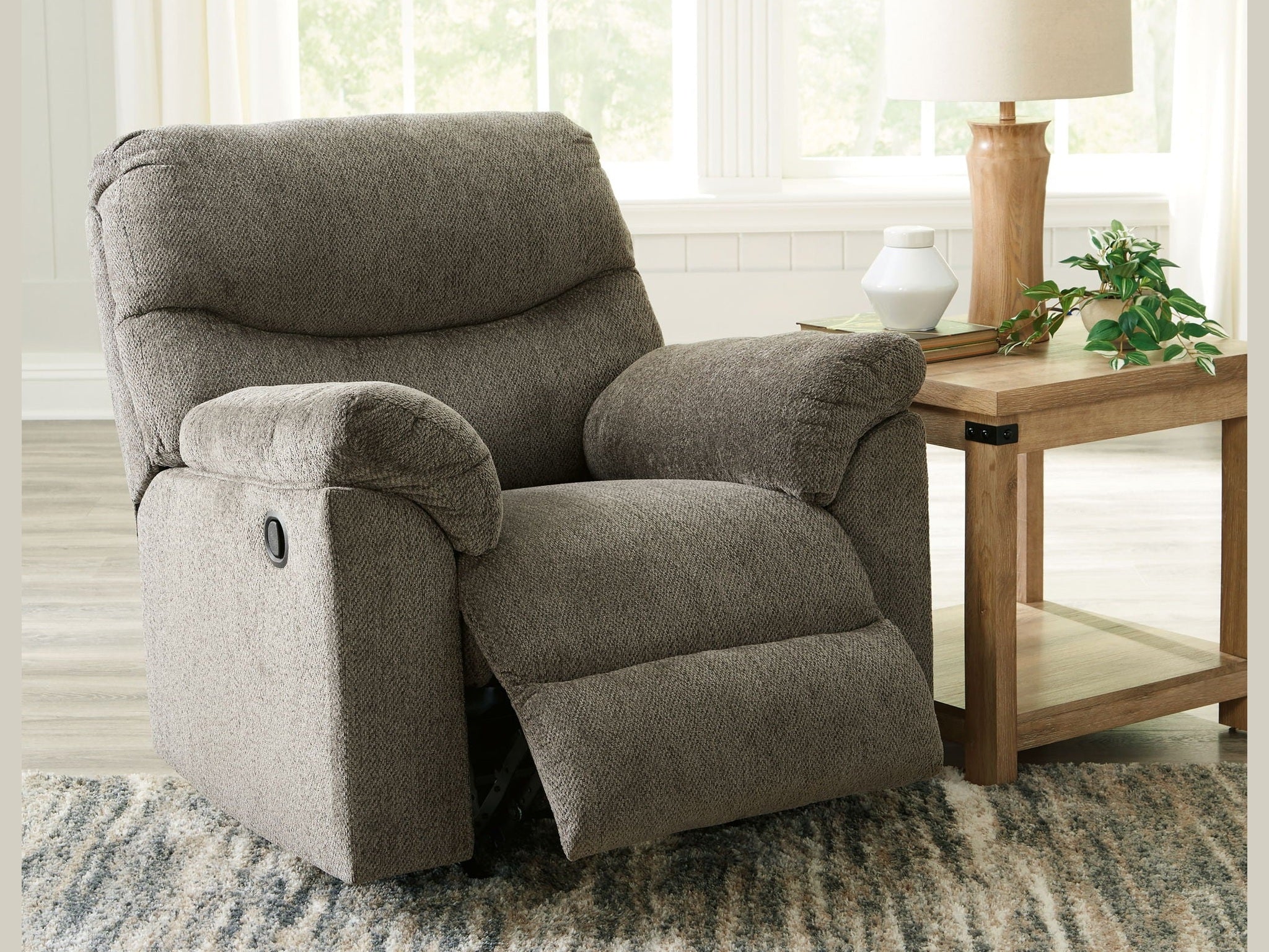 Alphons - Living Room Set