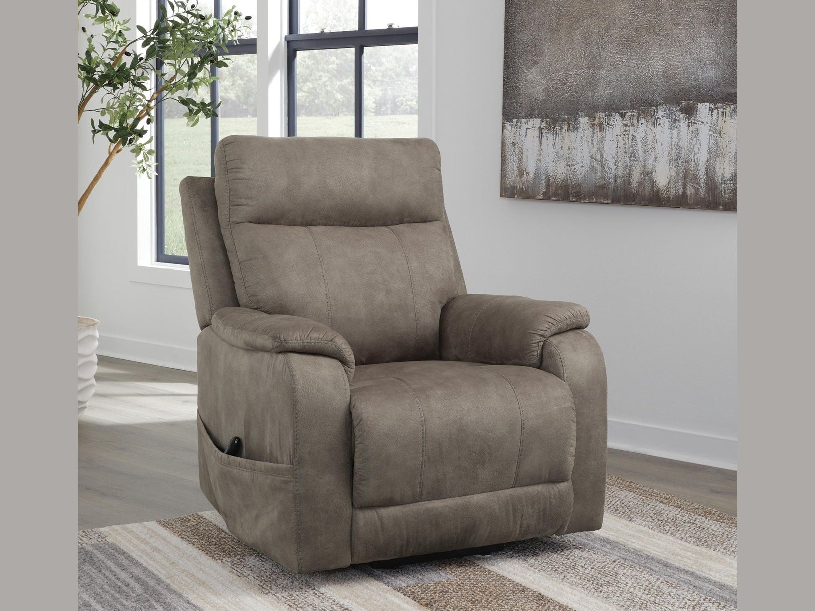 Crestmeade - Power Lift Recliner