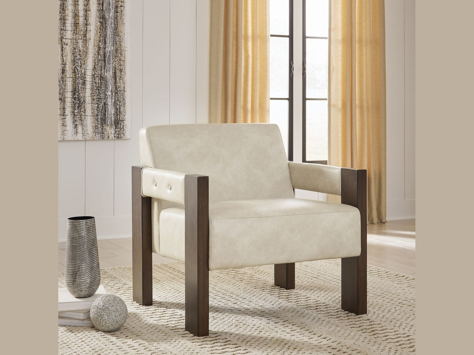 Adlanlock - Accent Chair