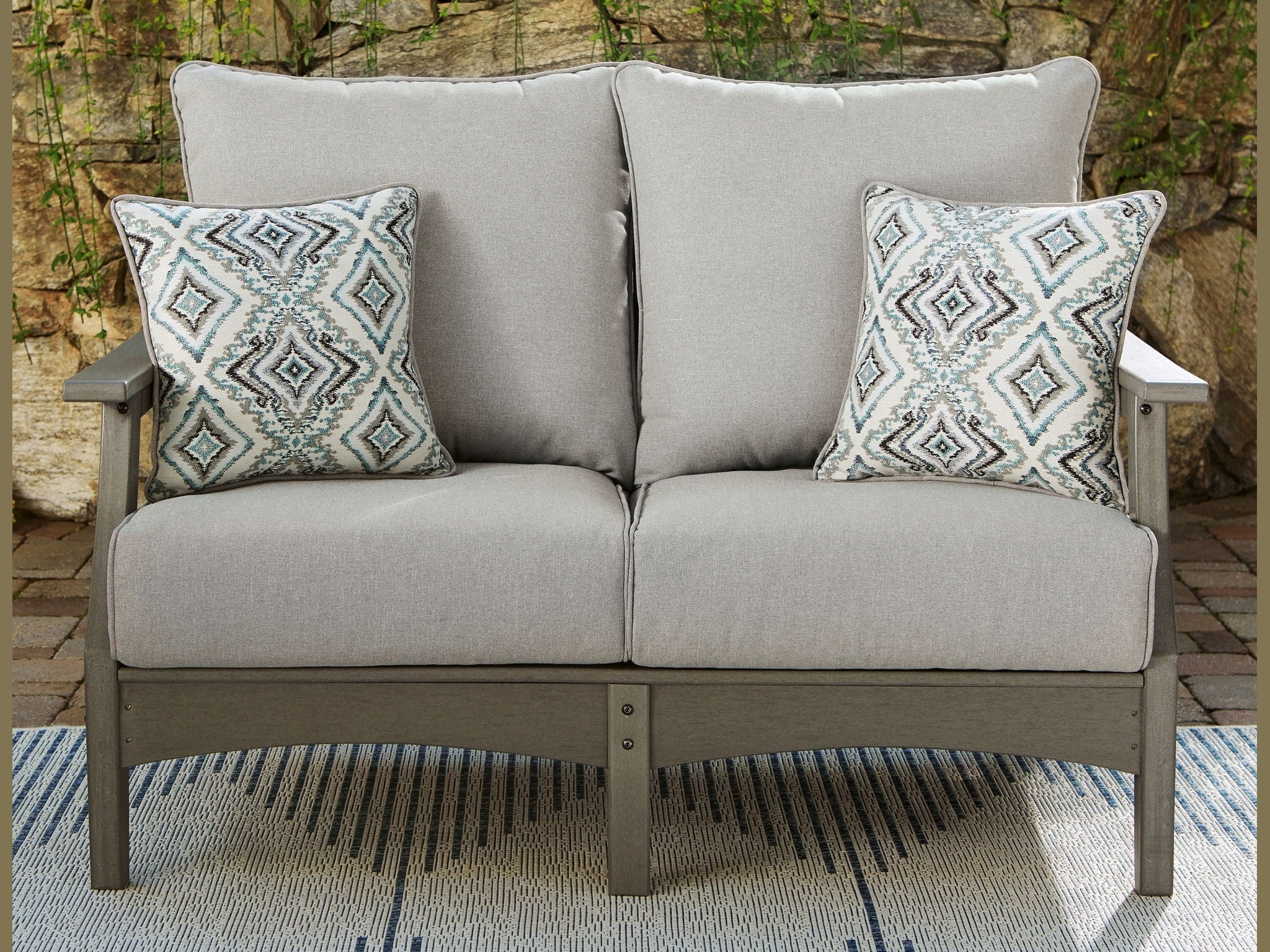 Visola - Loveseat w/Cushion - Gray