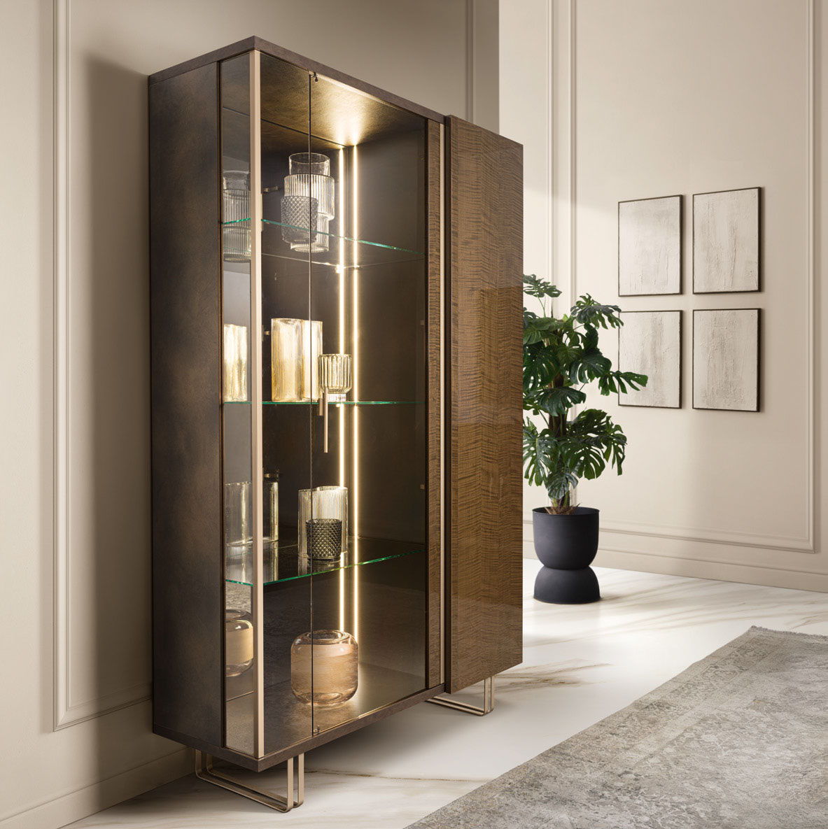 Fiamma - 2 Door China - Brown / Gold