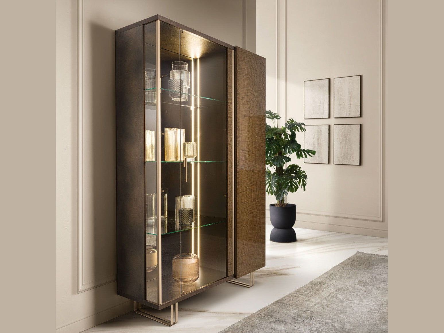 Fiamma - 2 Door China - Brown / Gold