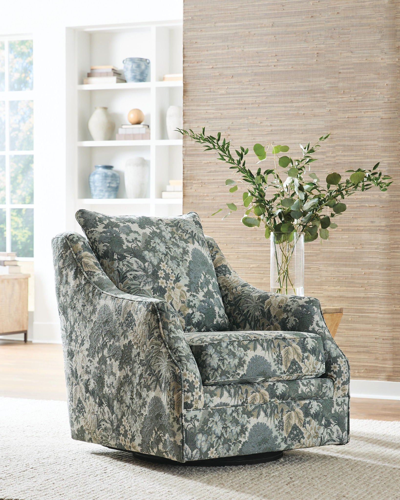 Gubbins - Swivel Accent Chair