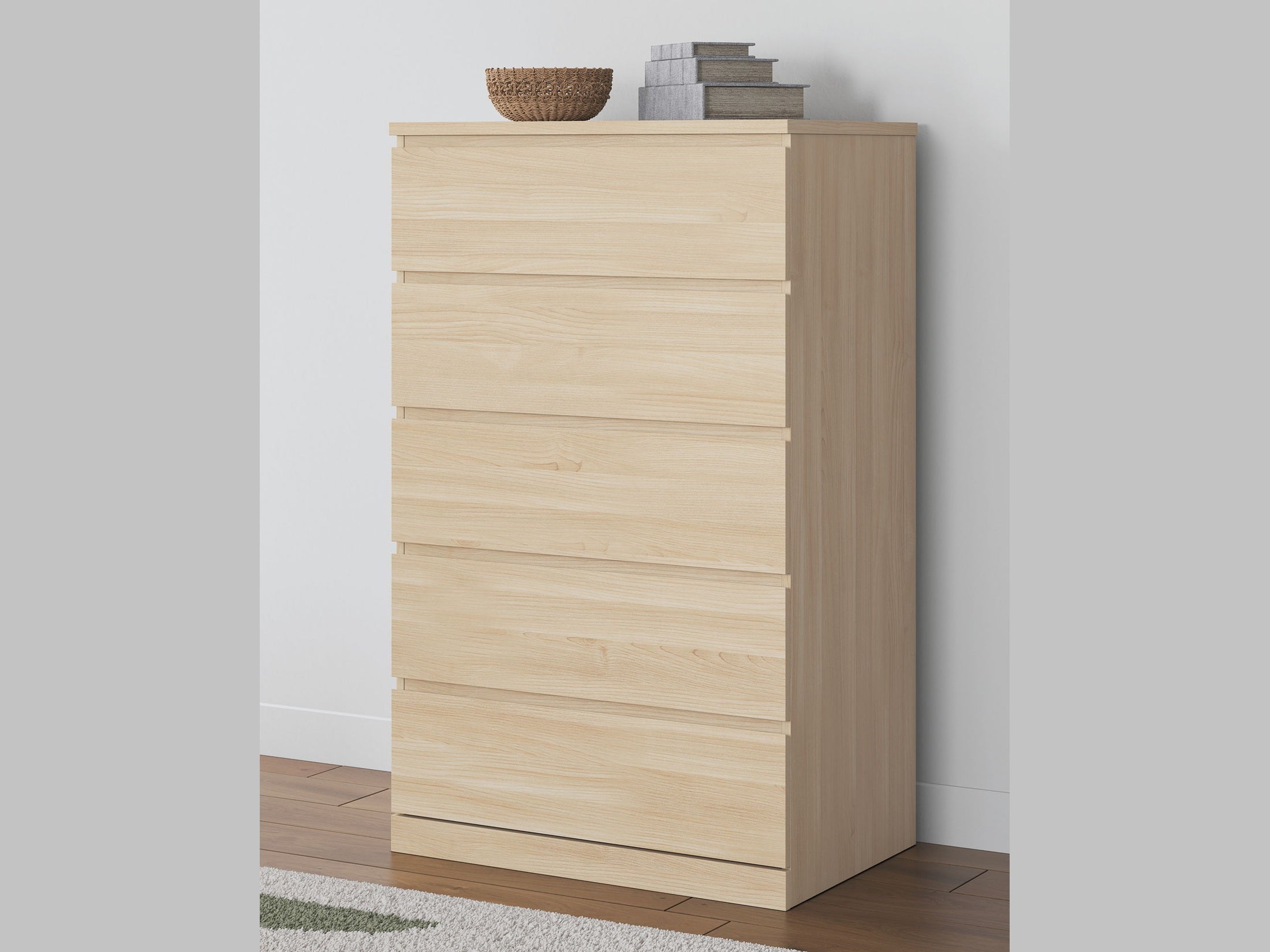 Onita - Five Drawer Chest