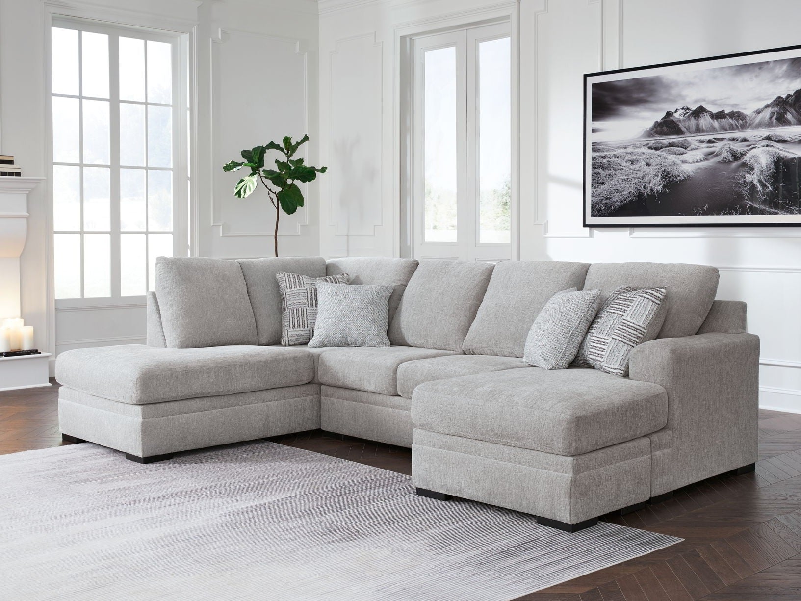 Gabyleigh - Sectional