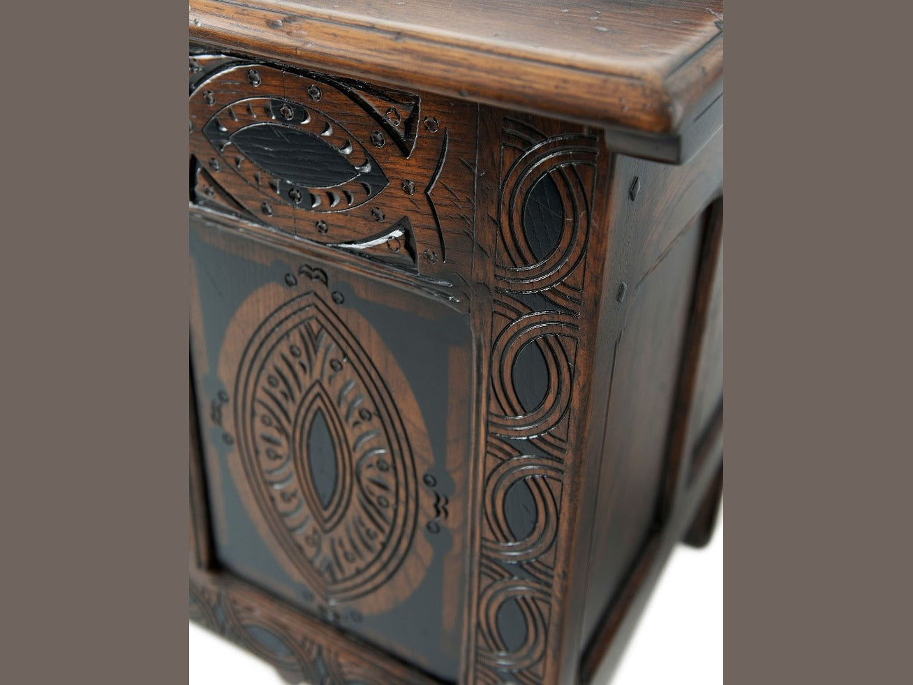 Theodore Alexander The Washington Chest