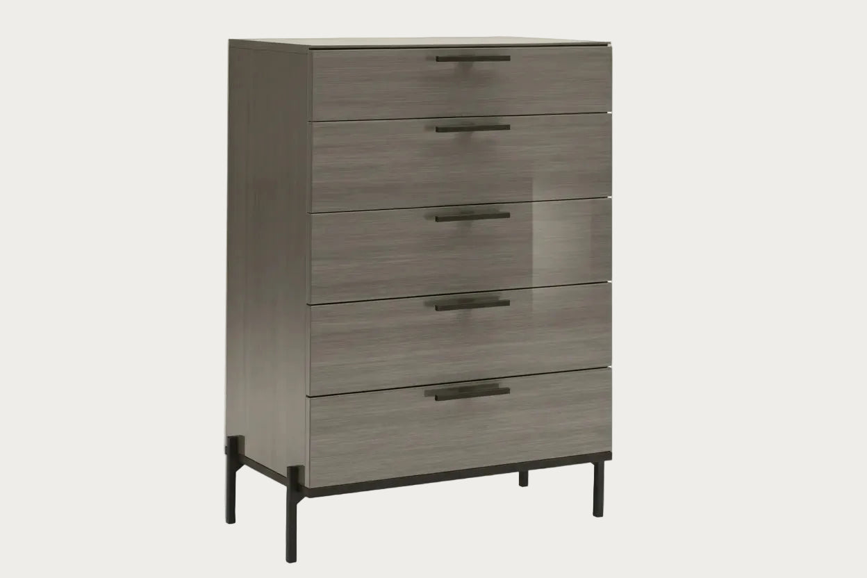 Novecento modern dresser with four drawers on a white background.