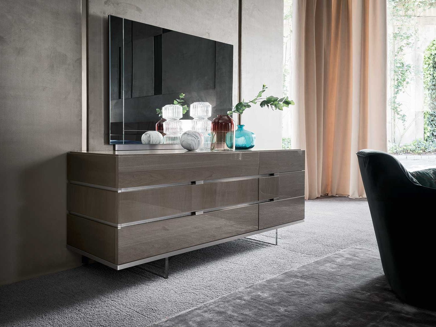Athena Mirror