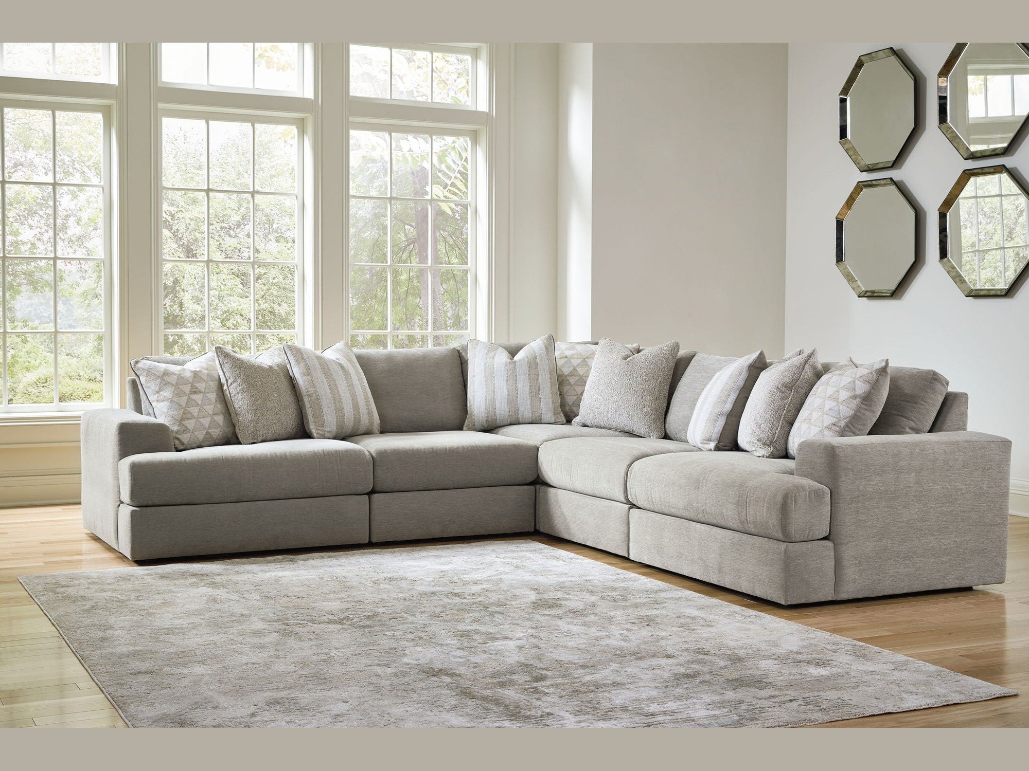 Avaliyah - Sectional