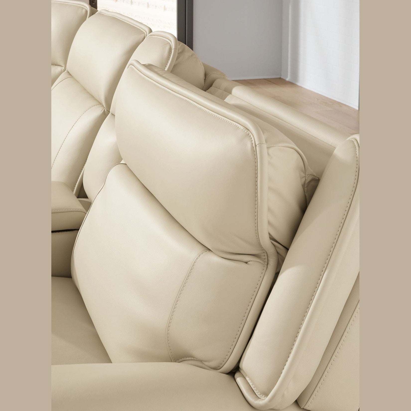 Double Deal - Reclining Sectional