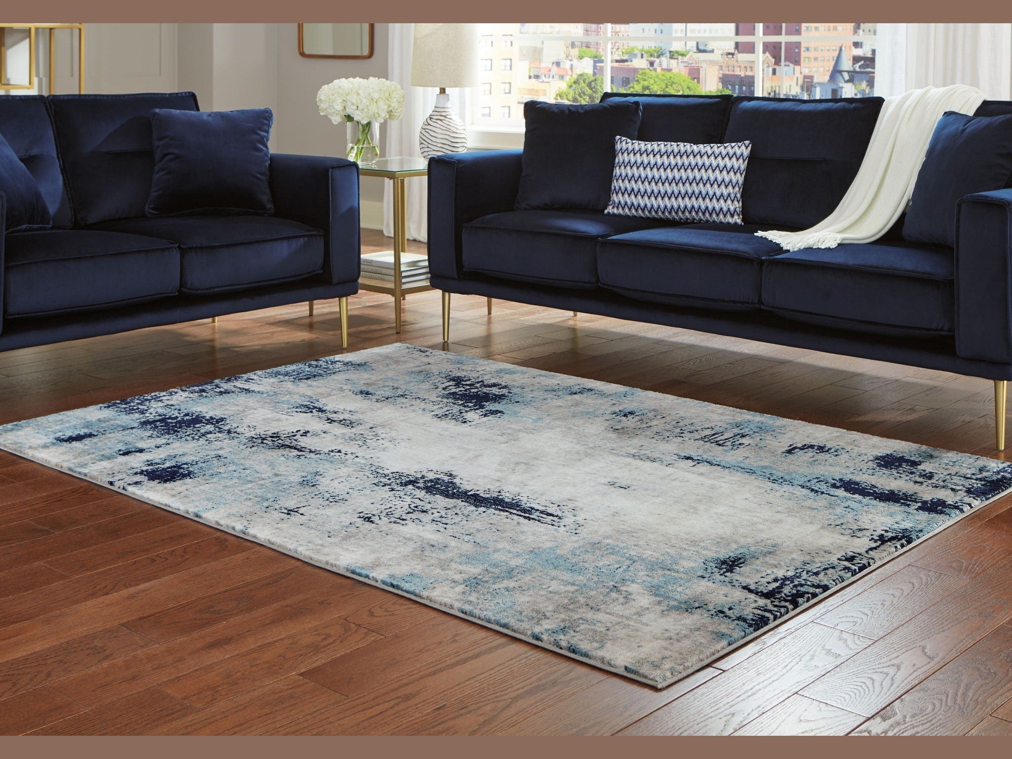 Leonelle - Rug