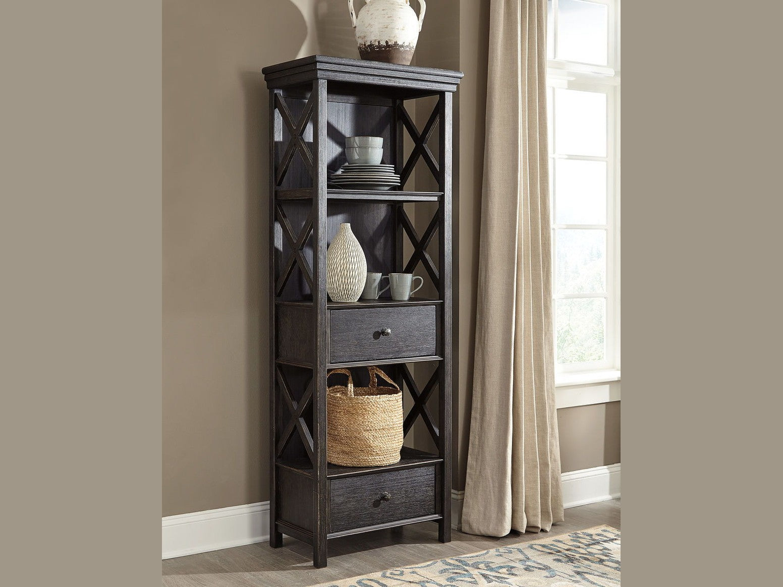 Tyler Creek - Display Cabinet