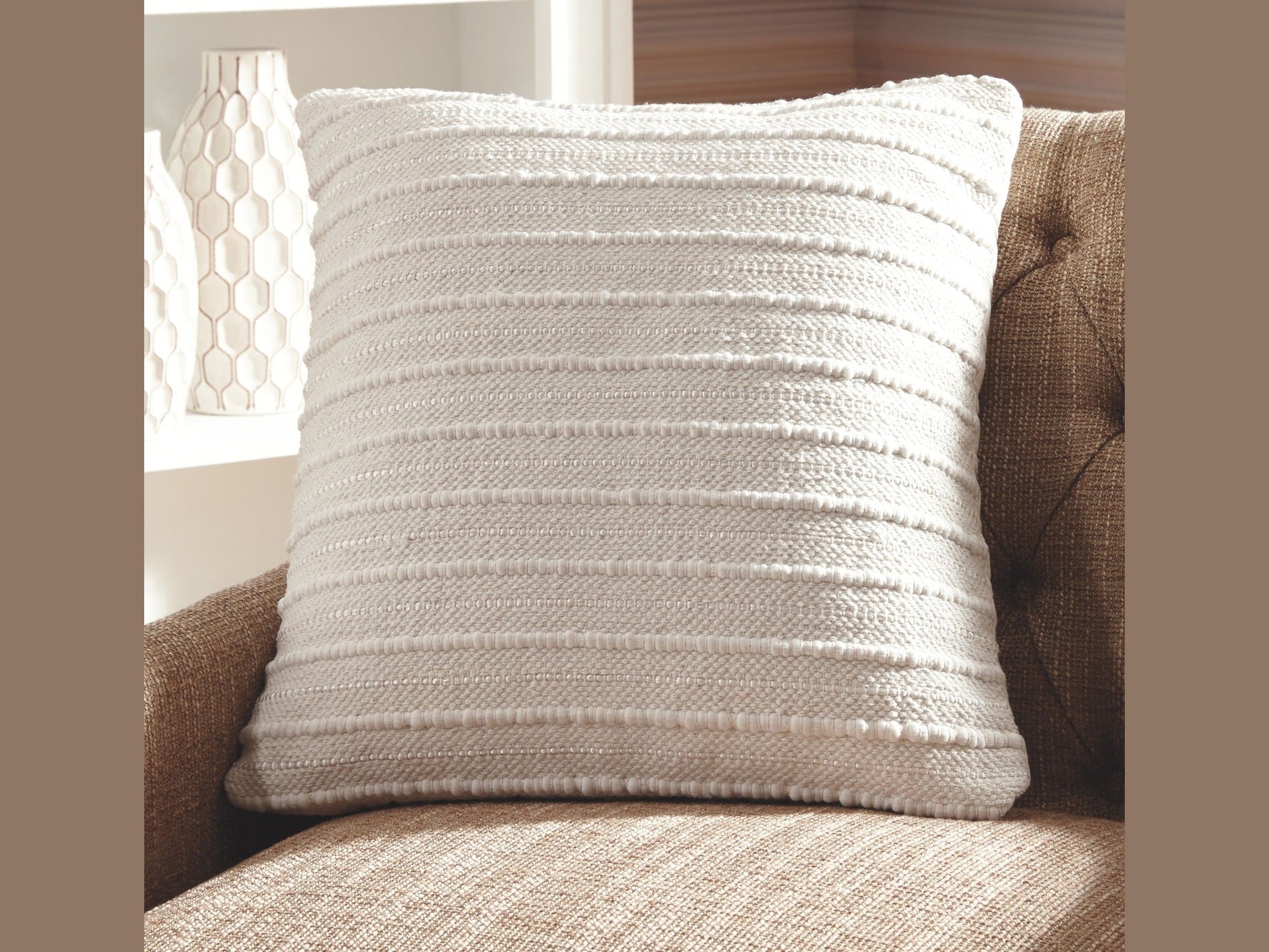 Theban - Pillow