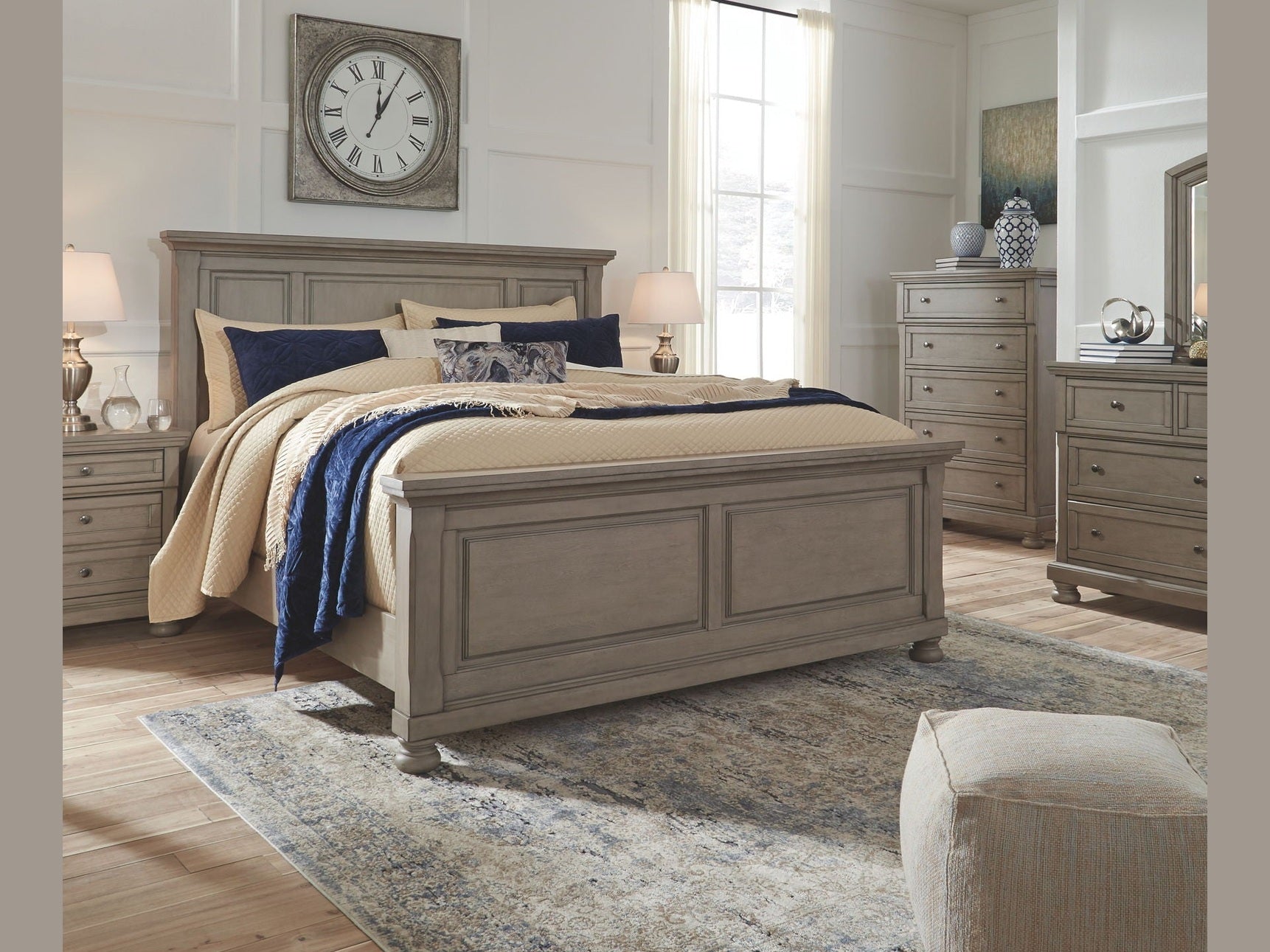 Lettner - Panel Bedroom Set