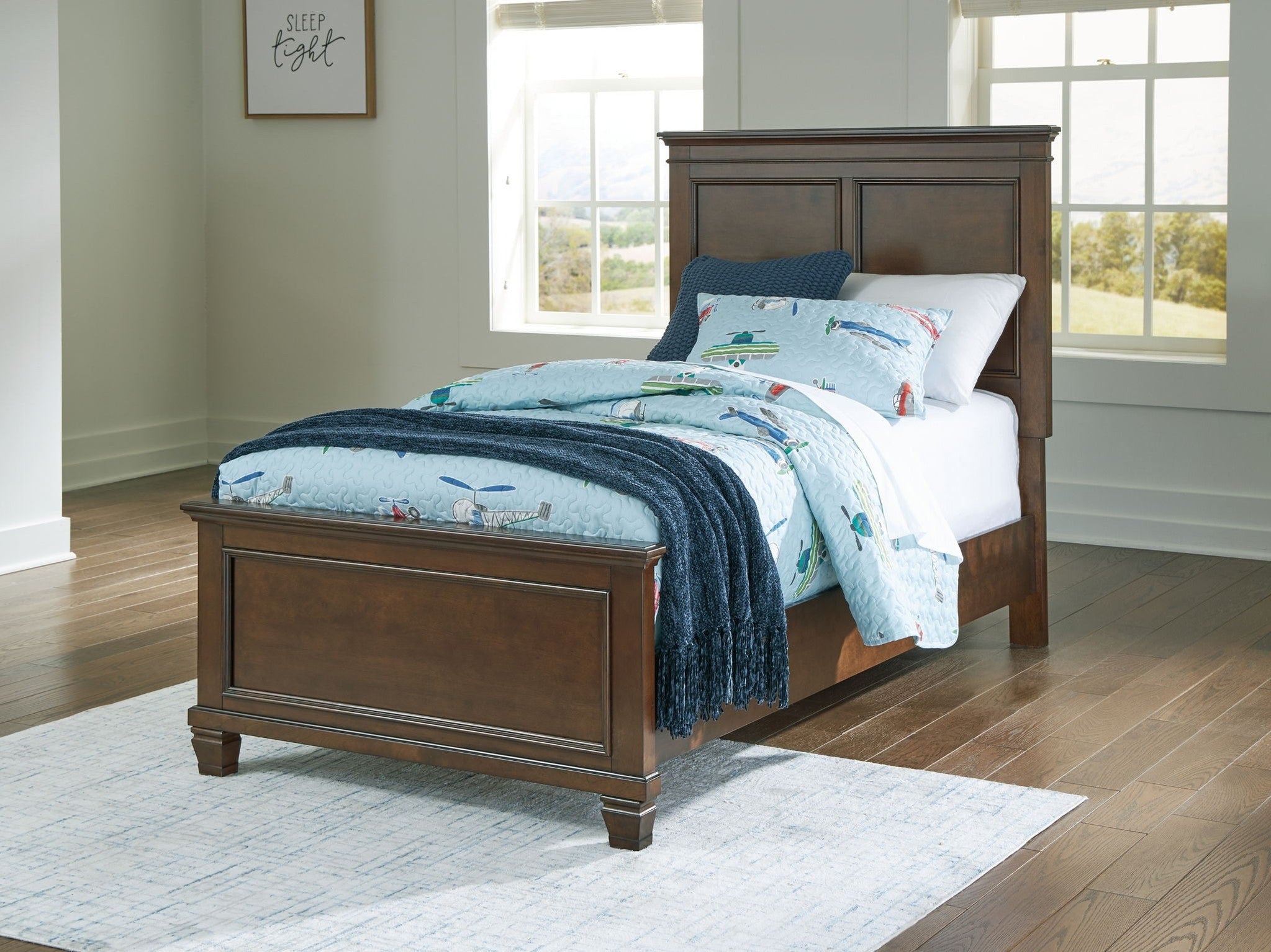 Danabrin - Panel Bed