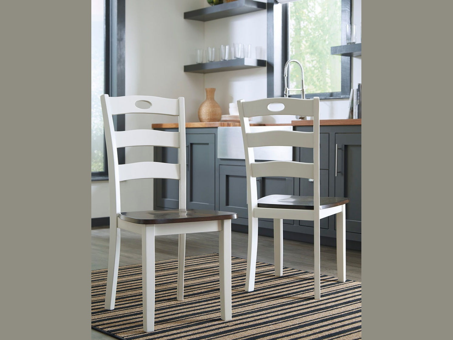 Woodanville - Round Dining Table Set