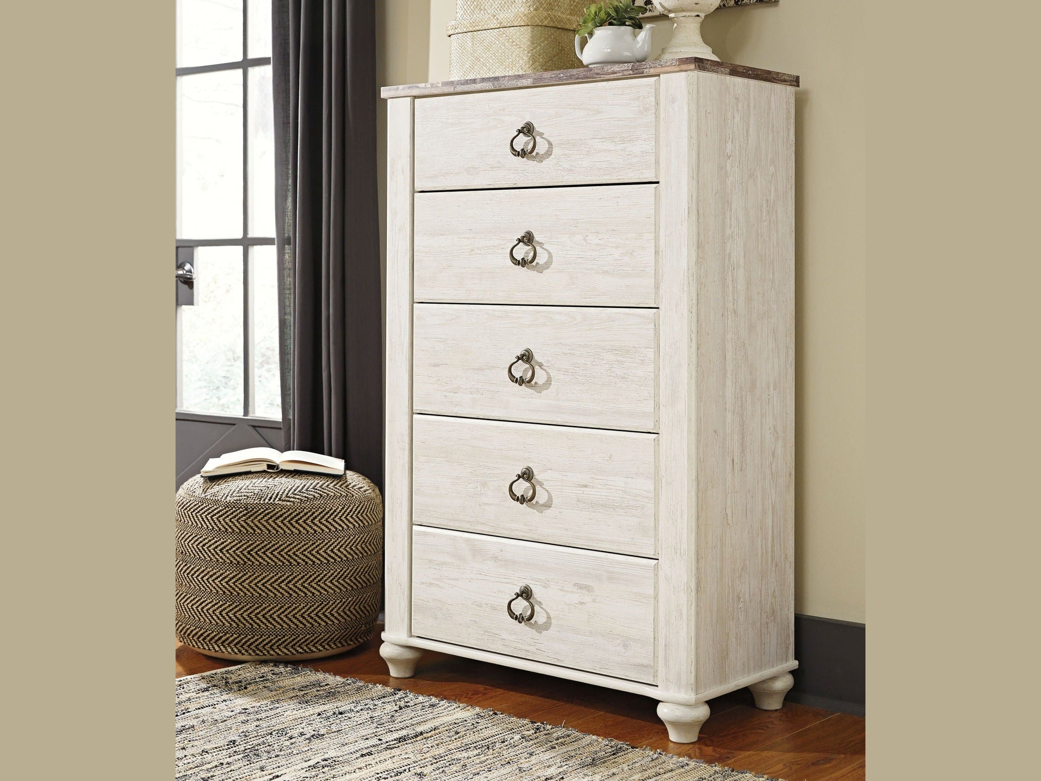 Willowton - Five Drawer Chest - Brown / Beige / White