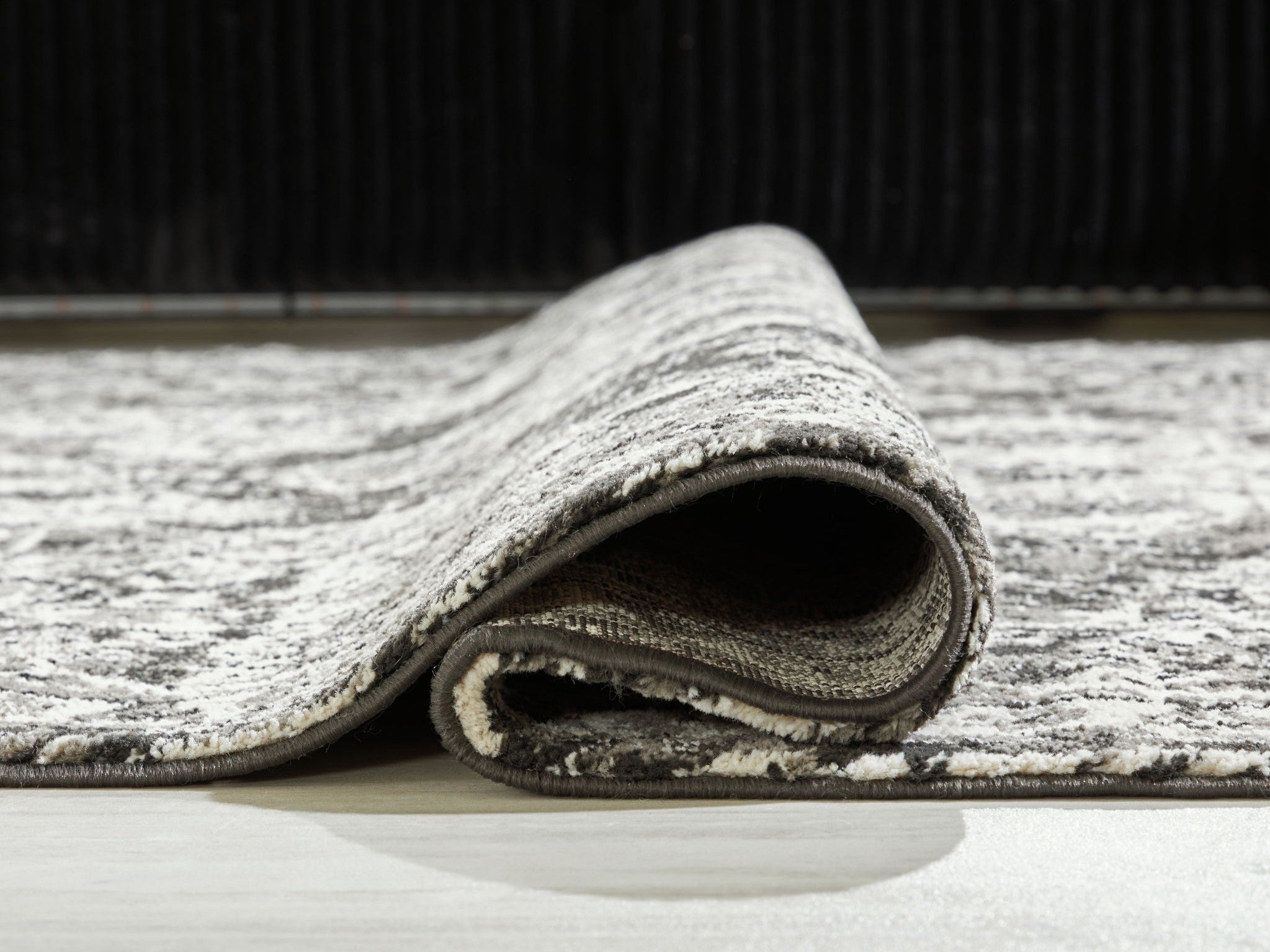 Glennisman - Rug