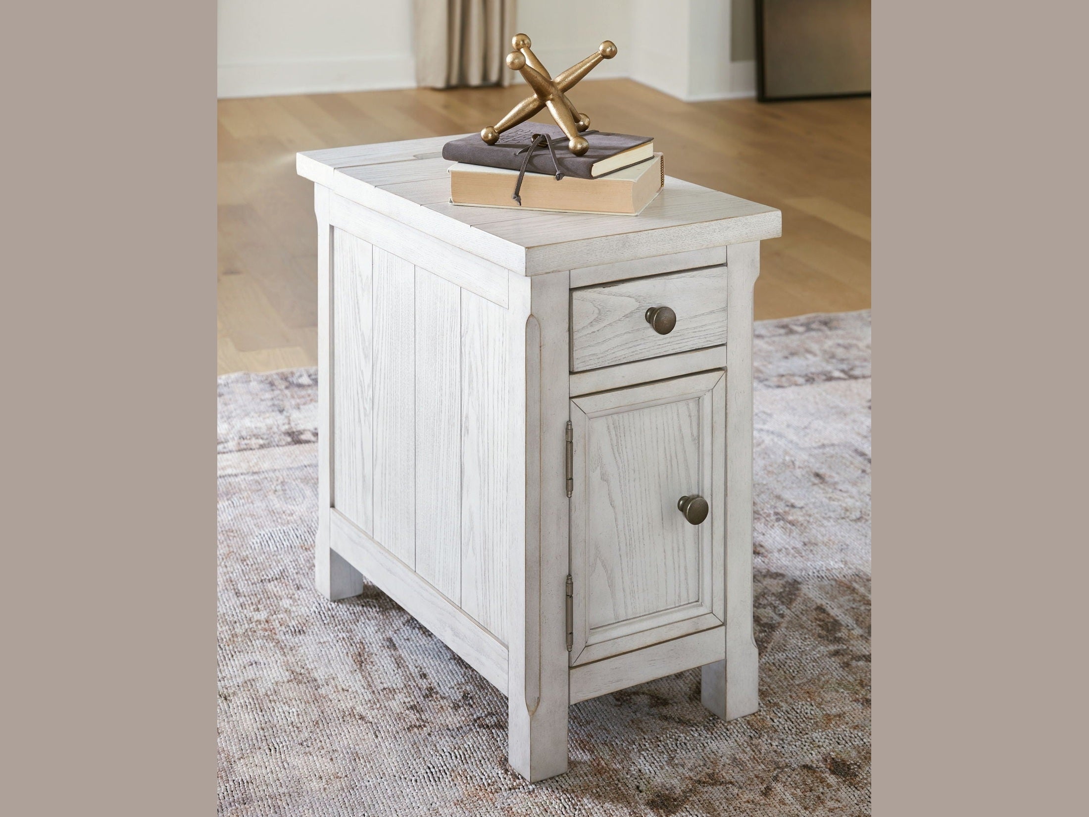 Robbinsdale - Table