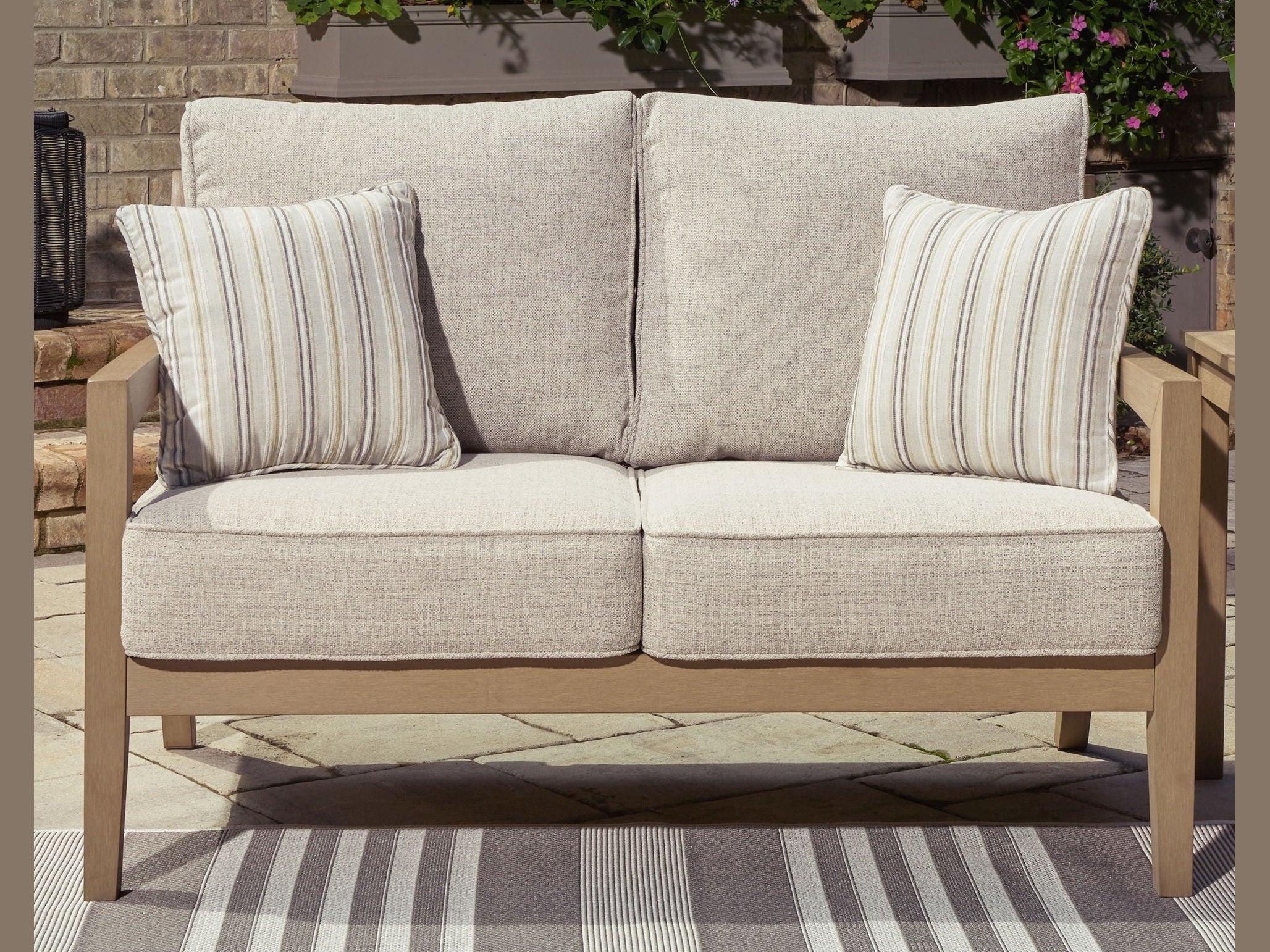 Hallow Creek - Loveseat With Cushion - Driftwood