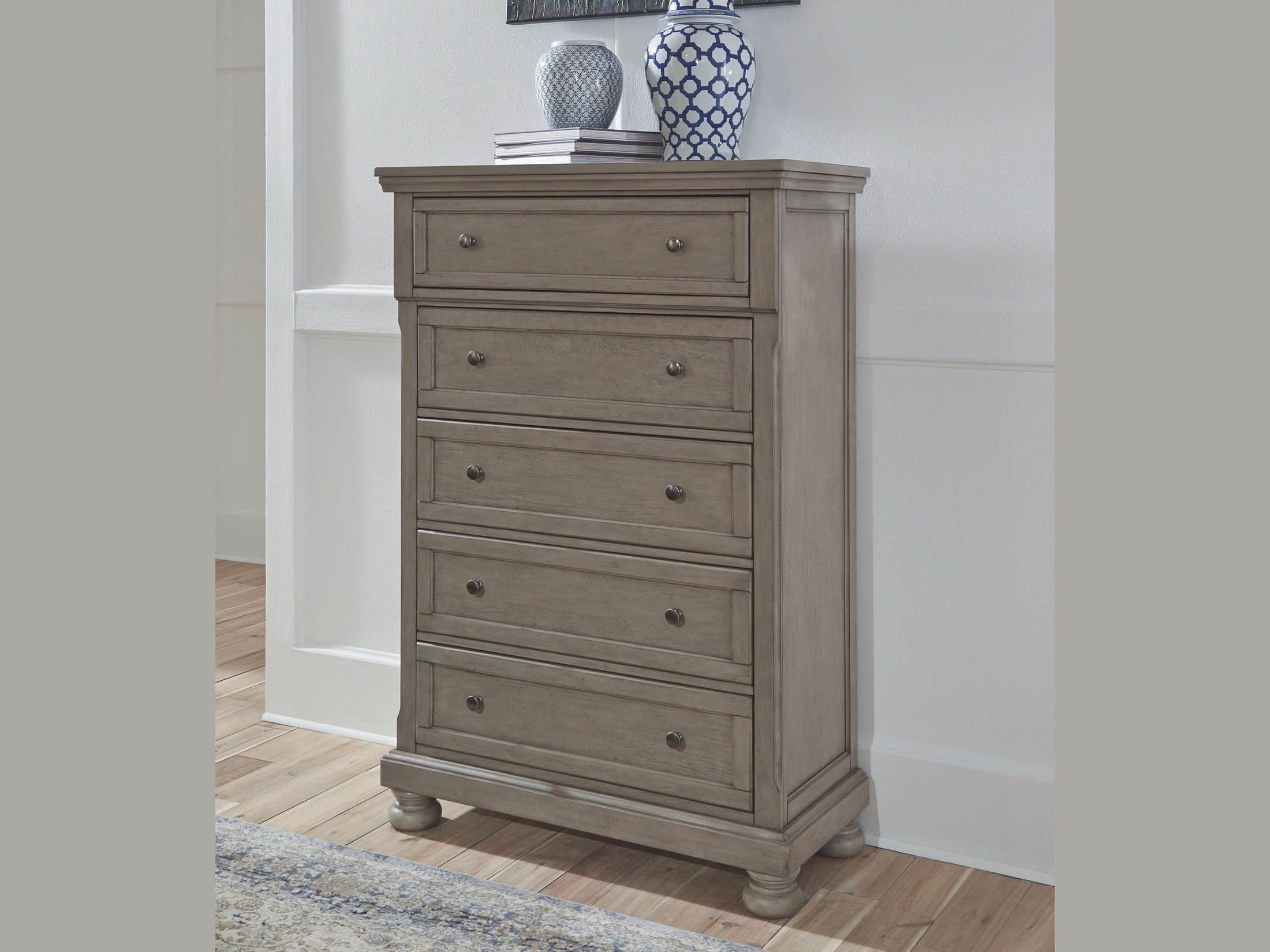 Lettner - Sleigh Bedroom Set
