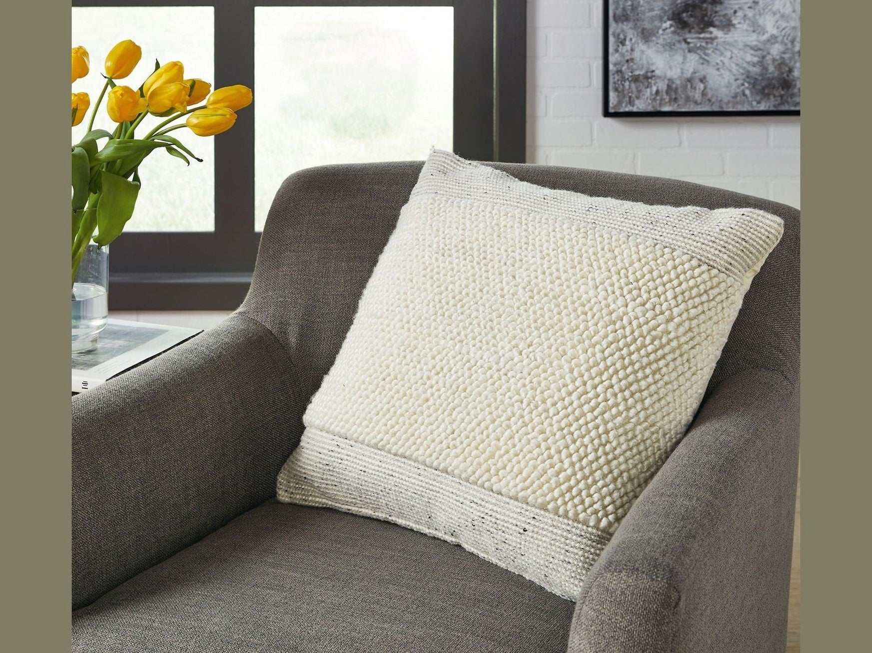 Rowcher - Pillow