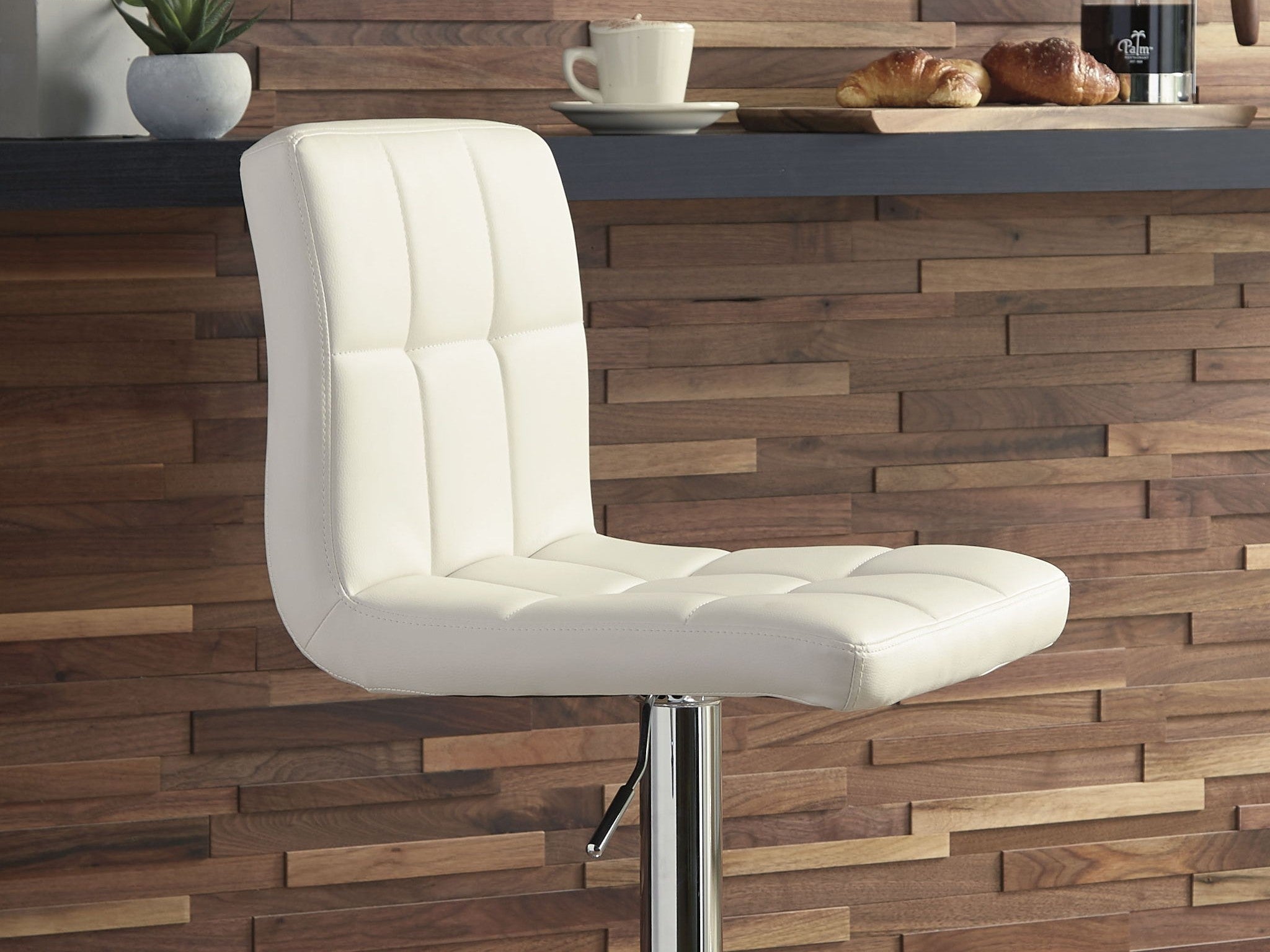Bellatier - Adjustable Height Barstool (Set of 2)