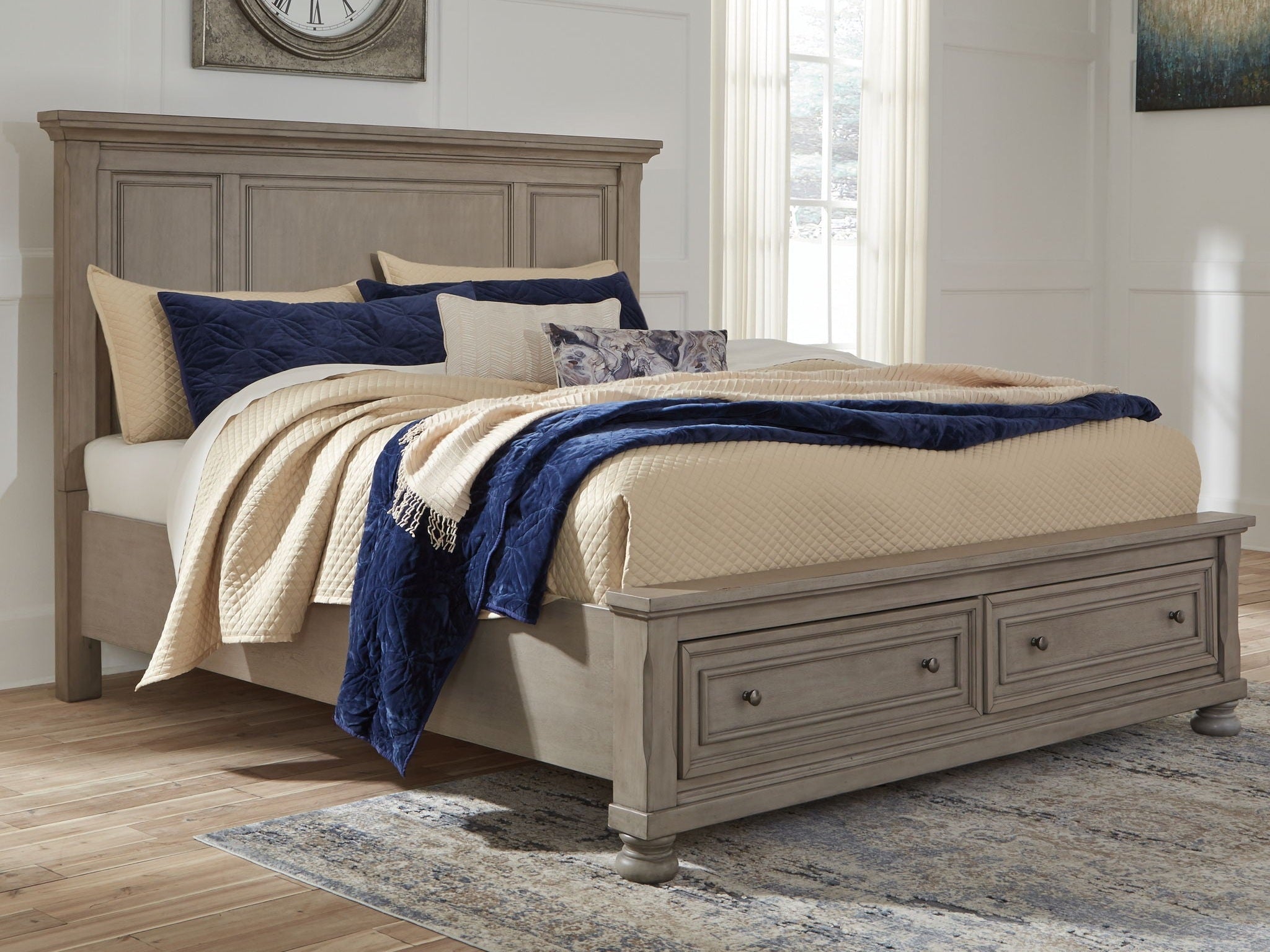 Lettner - Panel Storage Bed