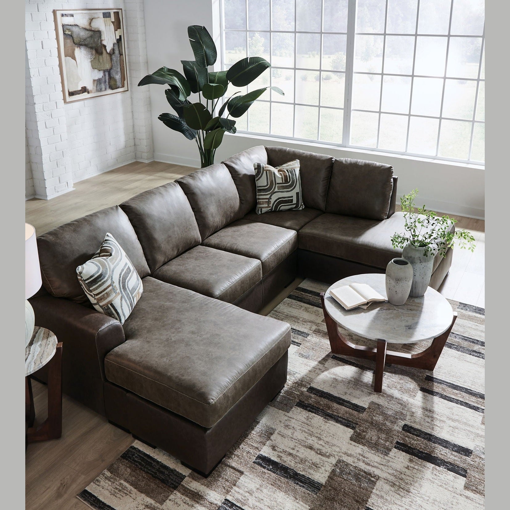 Castille Way - Sectional