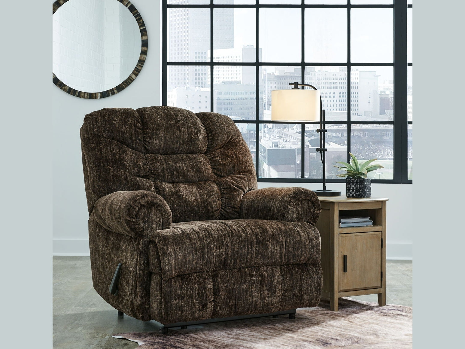 Movie Man - Zero Wall Recliner