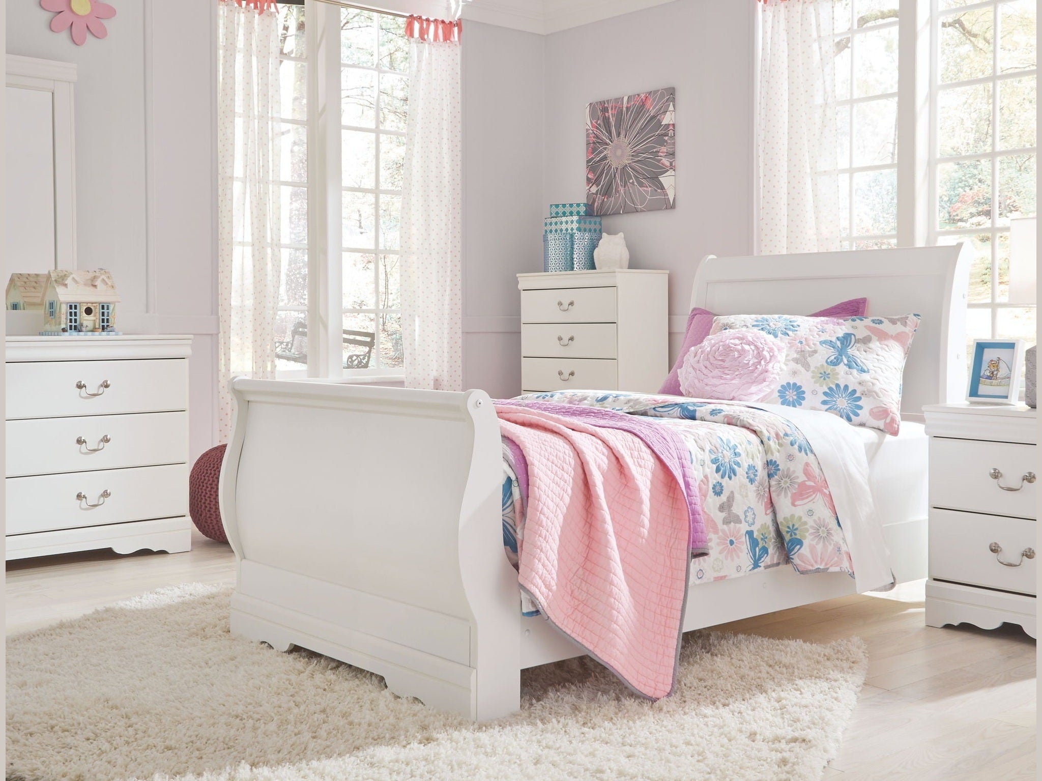 Anarasia - Sleigh Headboard