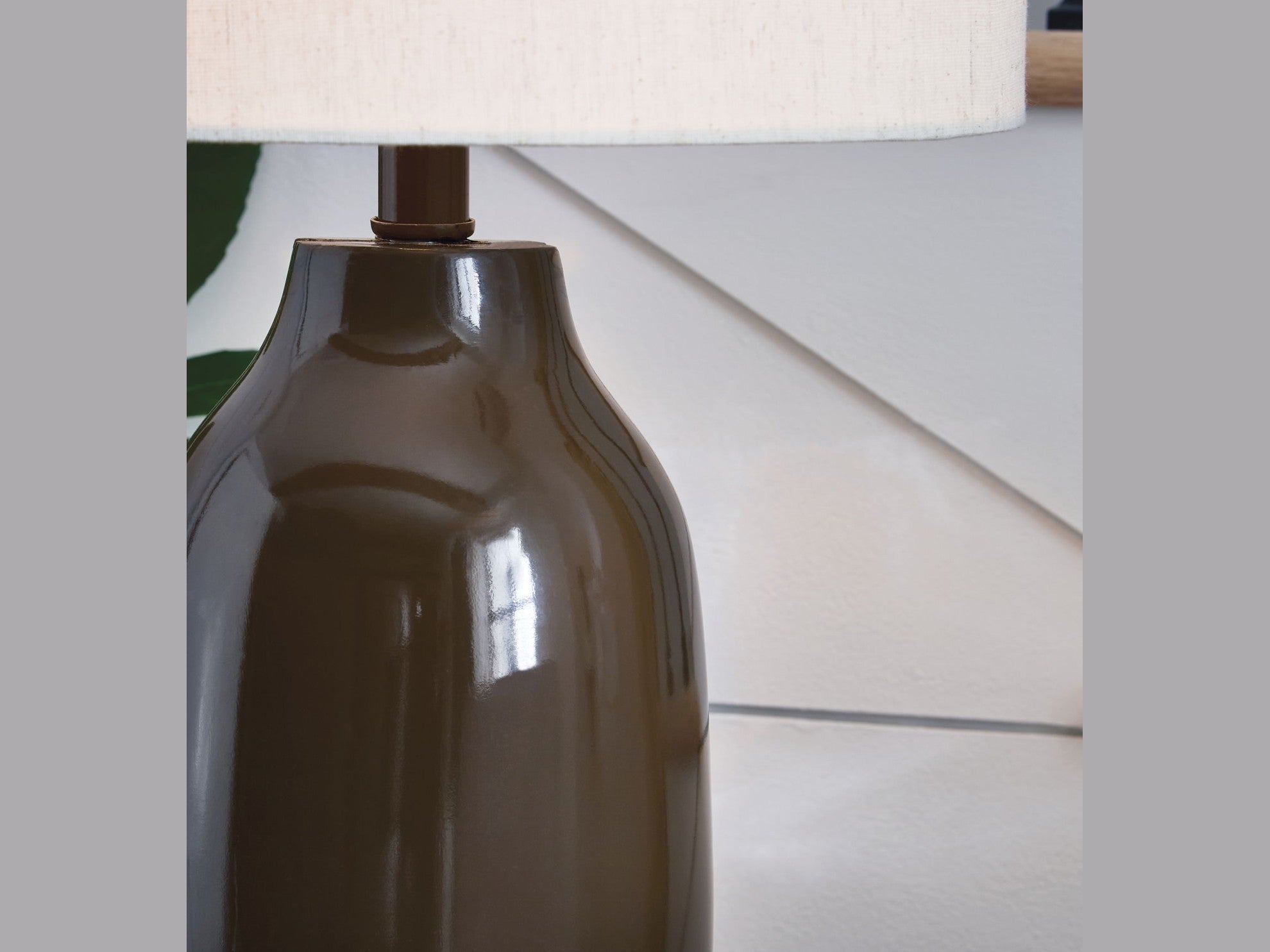 Jyler - Terracotta Table Lamp - Brown