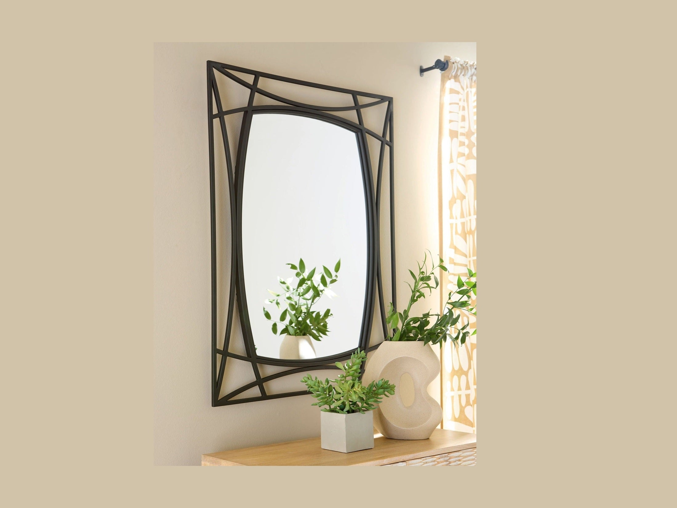 Freenville - Accent Mirror - Black
